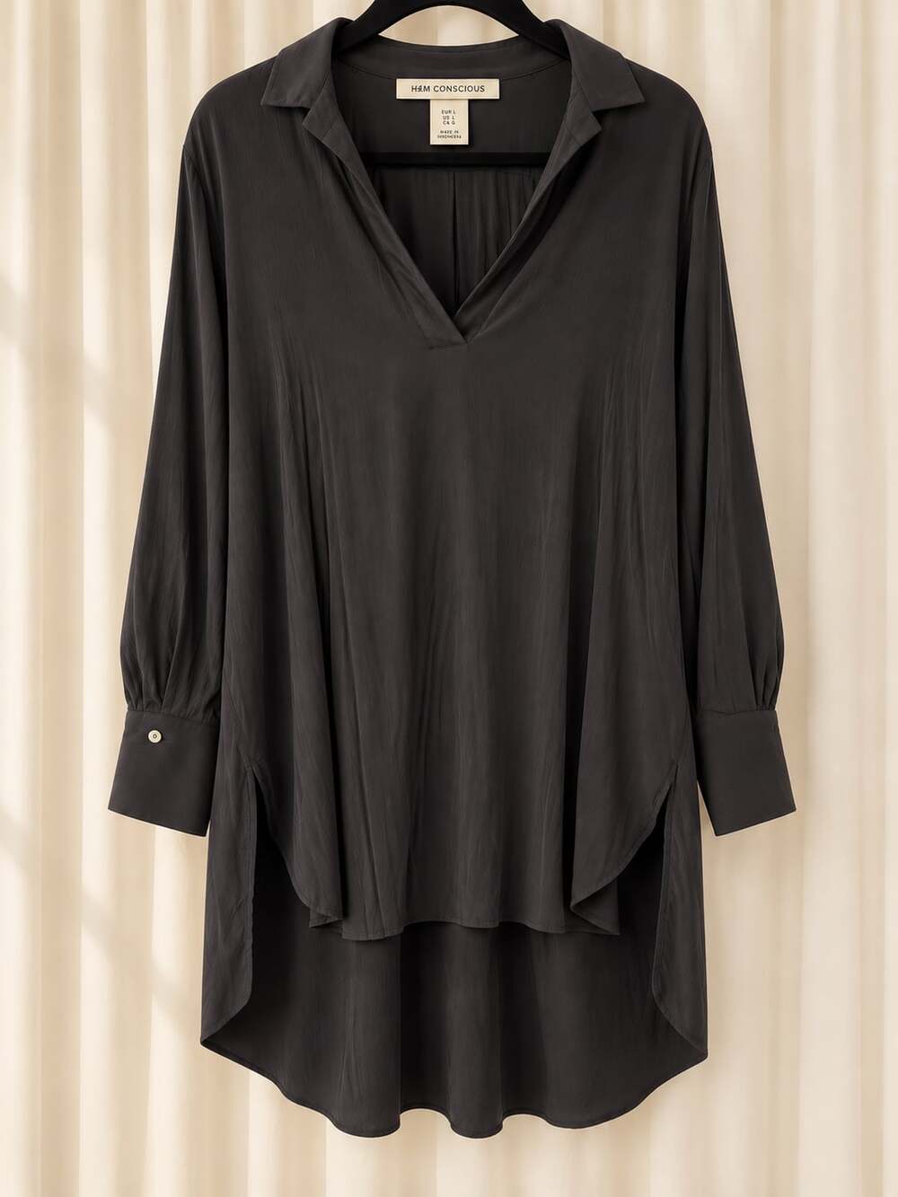 H&M Conscious Black Long Sleeve Split Neck Tunic Blouse Size 8